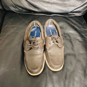 Boat shoes size 8.5
